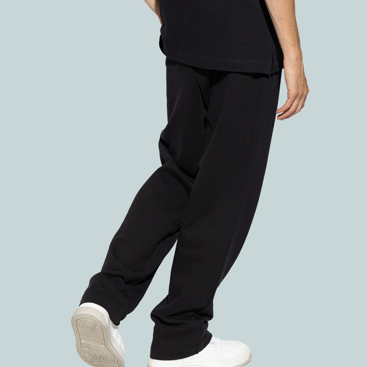 Classic Logo Embroidered Sweatpants Black / White