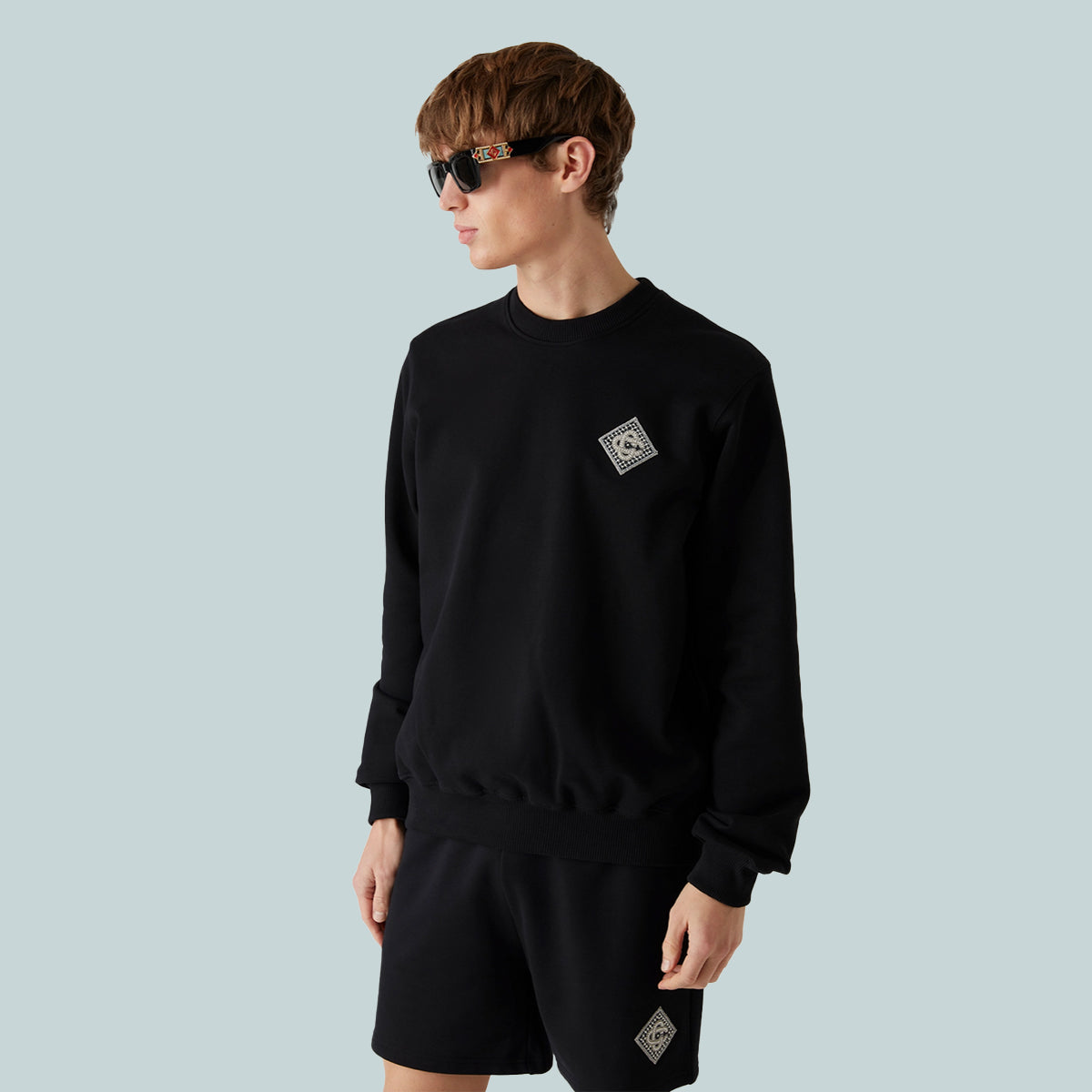 Pearl Diamond CC Patch Sweatshirt Black