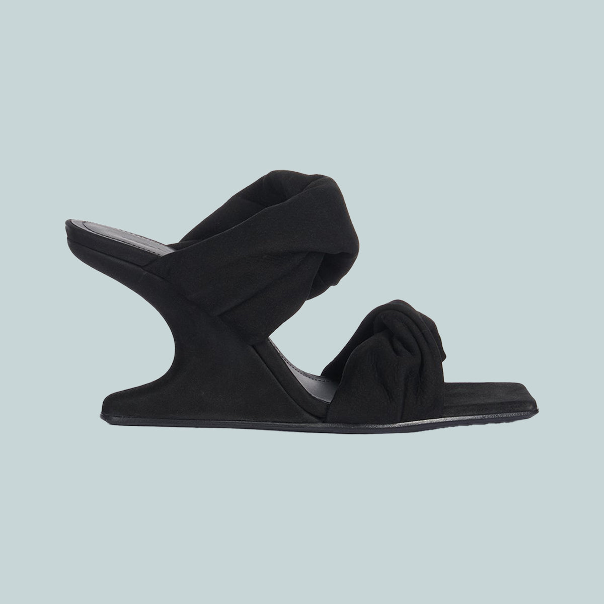 Cantilever 8 Twisted Leather Sandals Black