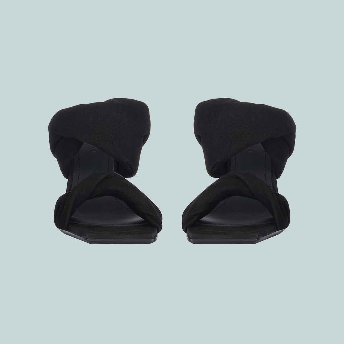 Cantilever 8 Twisted Leather Sandals Black