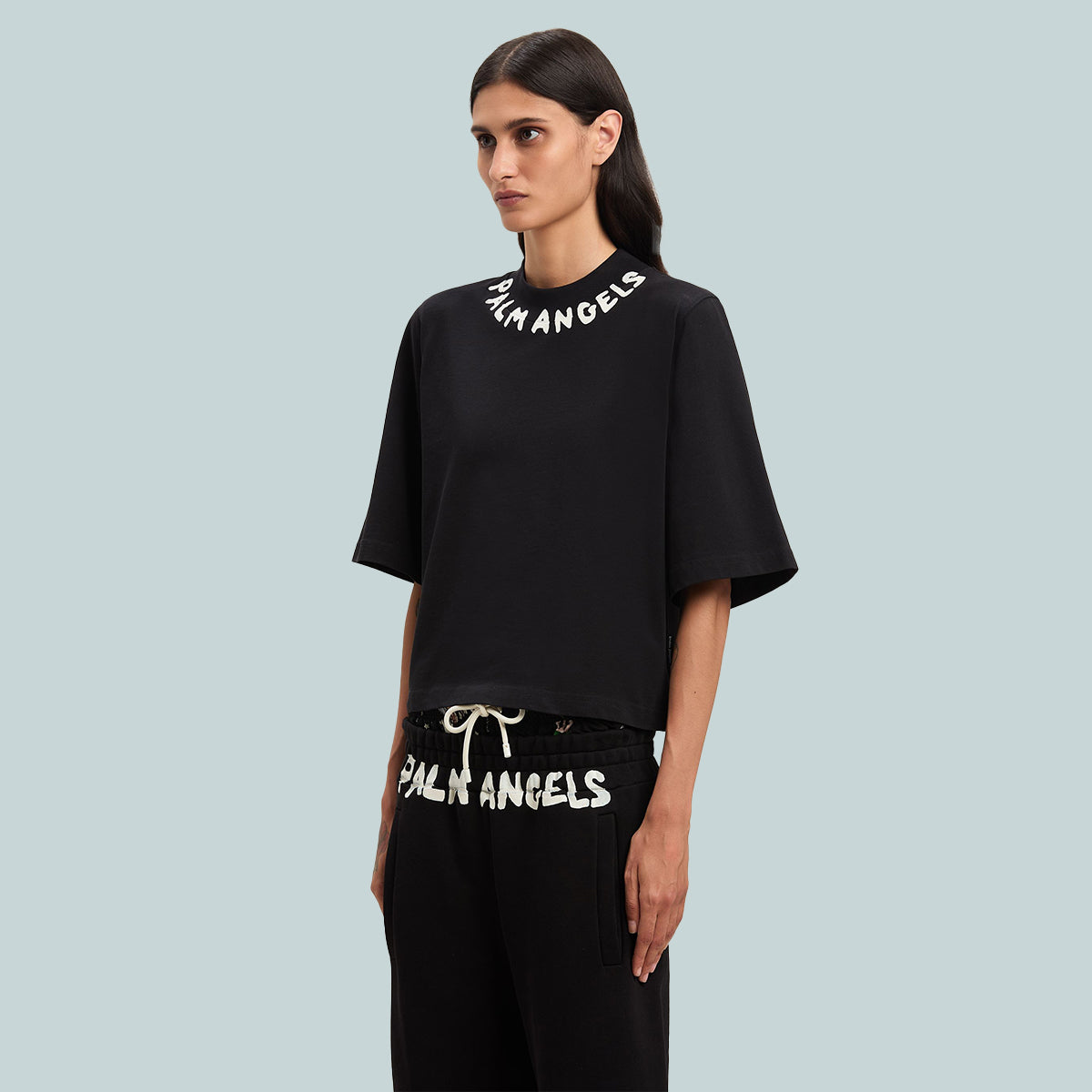 Seasonal Logo Cropped Tee Black