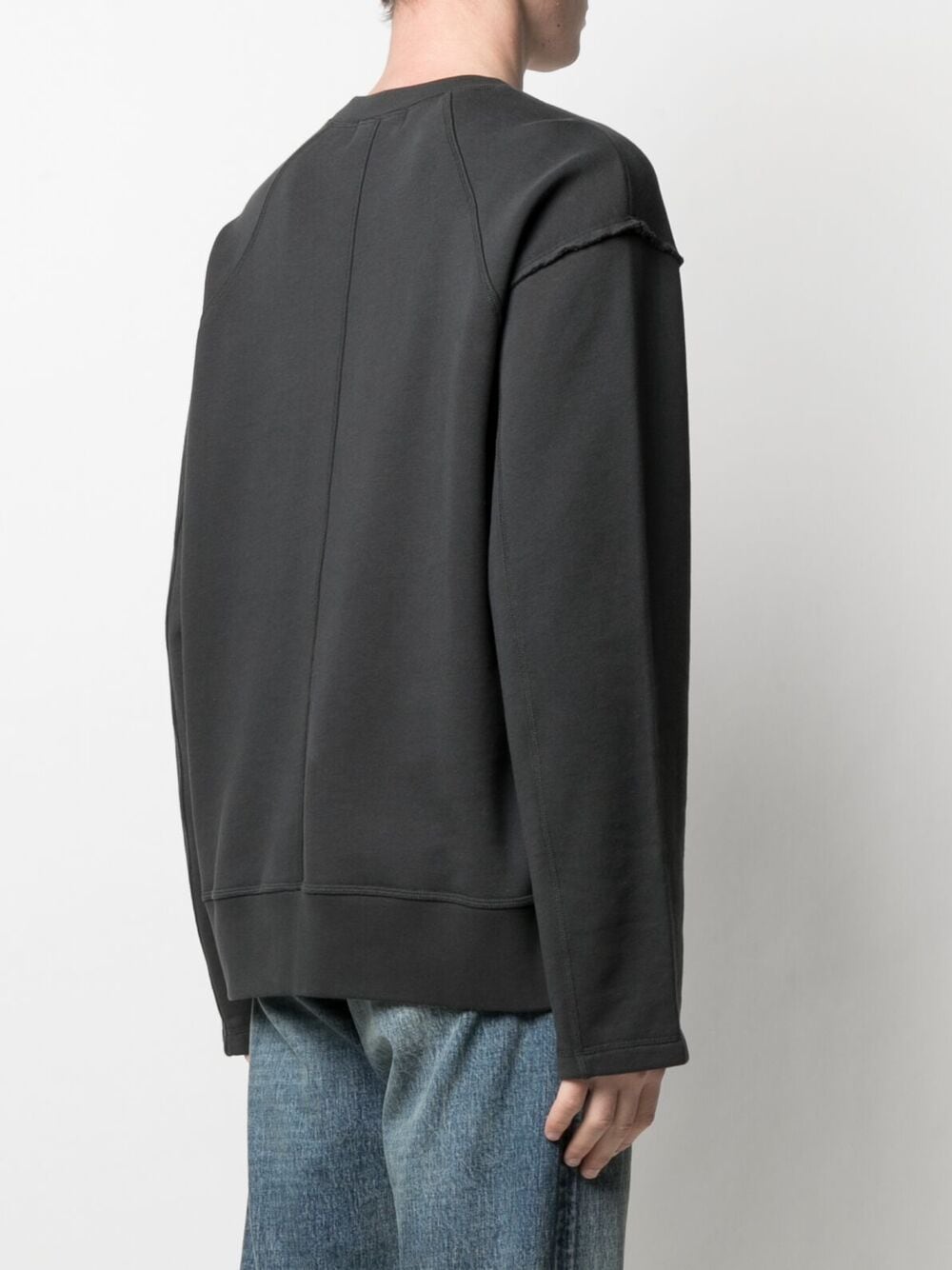 Raw edge sweatshirt grey