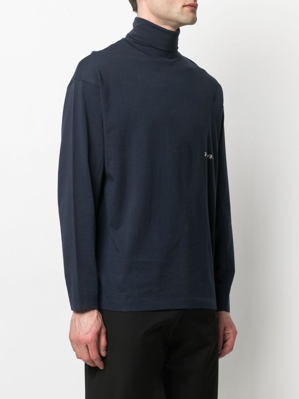 Logo print turtleneck