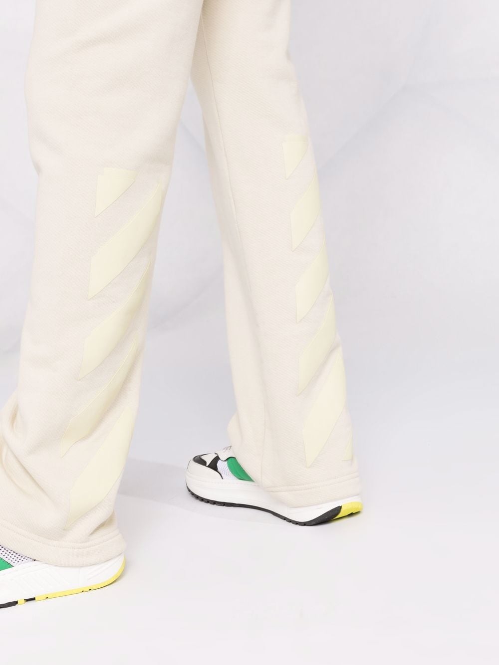 Rubber arrow new taperd pant white white